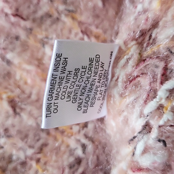 EUC Almost Famous women's pink orange sofy fluffy cable knit sweater scoop neck - Picture 8 of 8